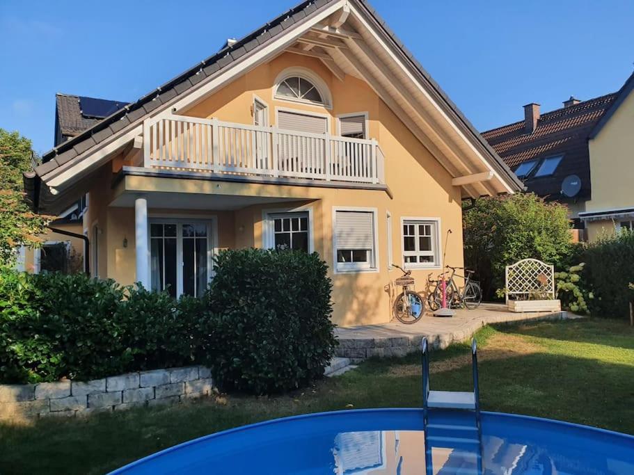 Phantastisches Haus Mit Pool Direkt In Muenchen ภายนอก รูปภาพ